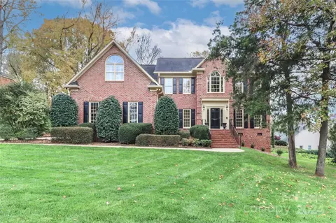 7517 British Gardens Ln, Charlotte, NC 28277