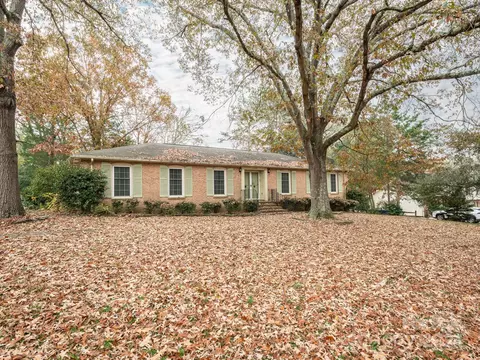 1325 E Barden Rd, Charlotte, NC 28226