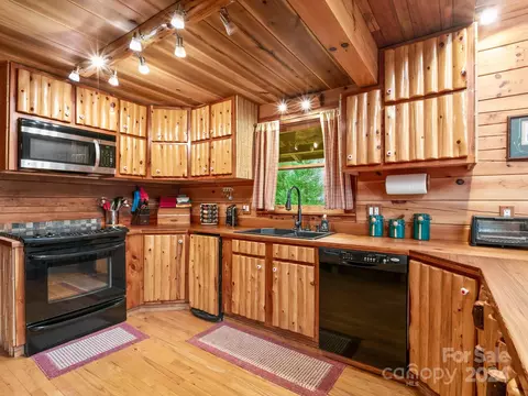 Kitchen - 354 Nelons Rd, Mill Spring, NC 28756 photo 2 of 4