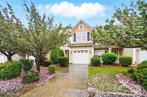 310 Rose Garden Ct, Rock Hill, SC 29732