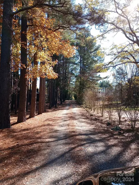 4133 Mills Cir, Concord, NC 28025