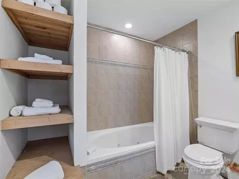 Bath - 2627 Pea Ridge Rd, Mill Spring, NC 28756 photo 2 of 4
