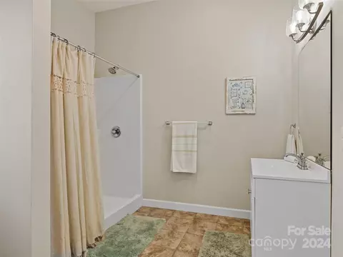 Bath - 2627 Pea Ridge Rd, Mill Spring, NC 28756 photo 4 of 4