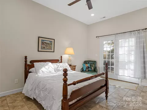 Bedroom - 2627 Pea Ridge Rd, Mill Spring, NC 28756 photo 7 of 10