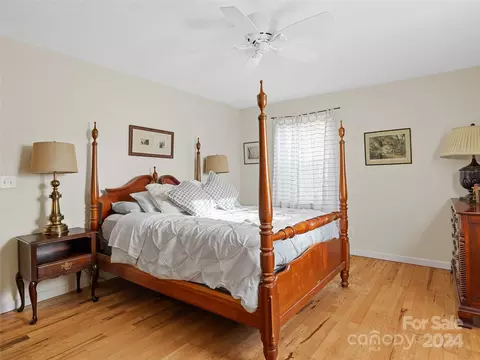 Bedroom - 2627 Pea Ridge Rd, Mill Spring, NC 28756 photo 4 of 10