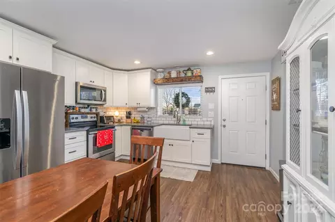 401 3rd St, Stanley, NC 28164 photo 12