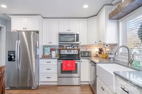 401 3rd St, Stanley, NC 28164 photo 13