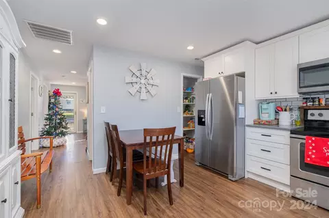 401 3rd St, Stanley, NC 28164 photo 11