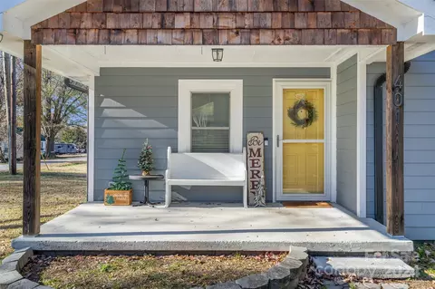 401 3rd St, Stanley, NC 28164 photo 3