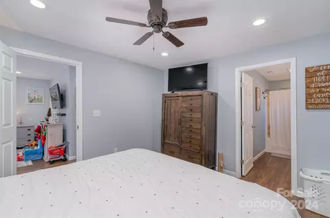 401 3rd St, Stanley, NC 28164 photo 18
