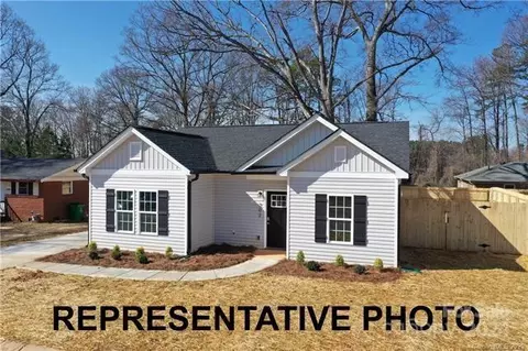 2415 Shaw Ave, Gastonia, NC 28054