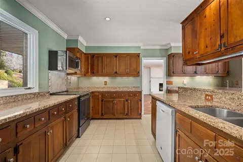 325 Renard Rd, Tryon, NC 28782 photo 16