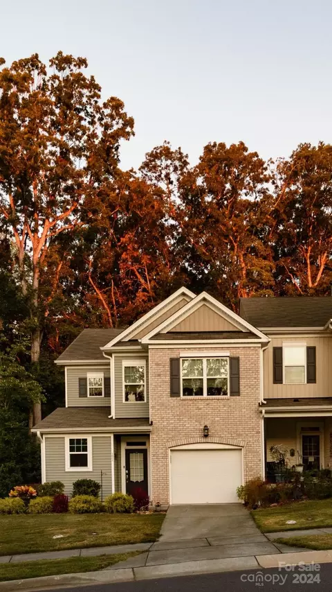 121 Walking Path Pl, Hillsborough, NC 27278