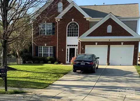 342 Matthews Estates Rd, Matthews, NC 28105