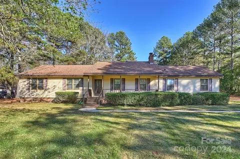 608 Raintree 19a Dr #19A, Matthews, NC 28104