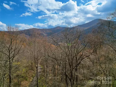 00 Scarlet Maple 23 Ln #23, Maggie Valley, NC 28751