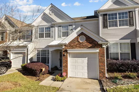 7119 Beverly Springs Dr, Charlotte, NC 28270
