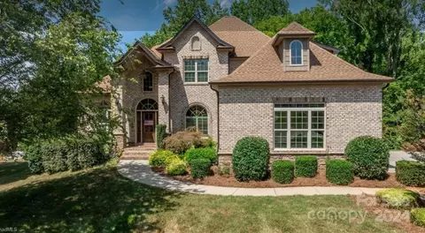 336 James Way, Advance, NC 27006