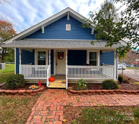 117 Autumn Leaf Rd, Troutman, NC 28166