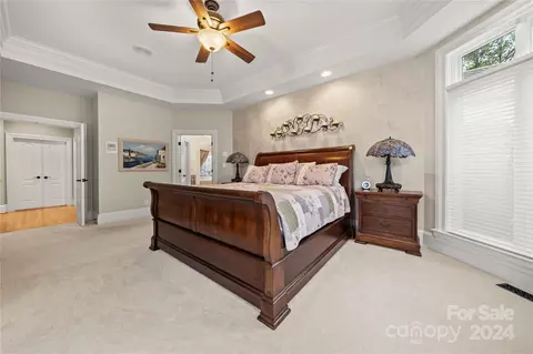 Bedroom - 18917 Peninsula Point Dr, Cornelius, NC 28031 photo 1 of 4