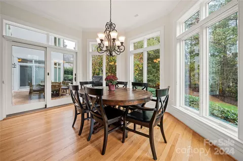 Dining - 18917 Peninsula Point Dr, Cornelius, NC 28031 photo 2 of 2