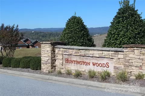 407 Whitmore Se St SE, Lenoir, NC 28645