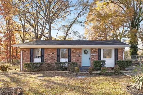 507 Kentbrook Dr, Charlotte, NC 28213