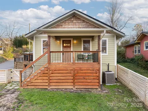 12 North St, Asheville, NC 28801