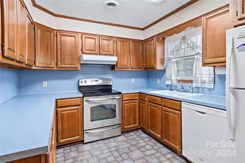 Kitchen - 1090 Brookview Rd, Germanton, NC 27019 photo 1 of 2