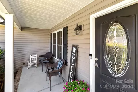 202 E 27th E St E, Kannapolis, NC 28083 photo 3