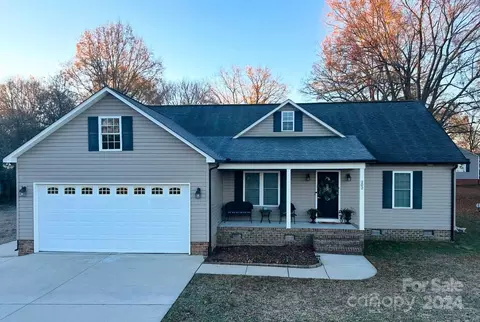 202 E 27th E St E, Kannapolis, NC 28083 photo 1