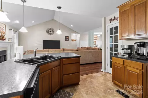 202 E 27th E St E, Kannapolis, NC 28083 photo 10