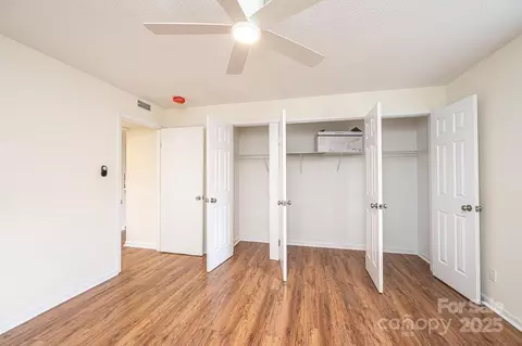 123 23rd Nw E St NW #E, Hickory, NC 28601 photo 19