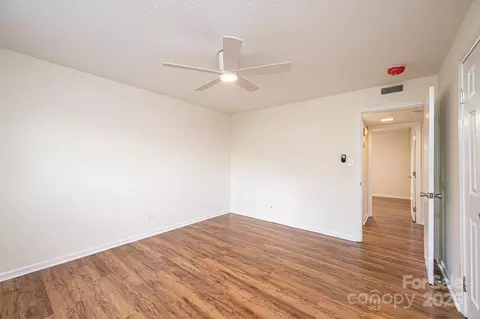 123 23rd Nw E St NW #E, Hickory, NC 28601 photo 18