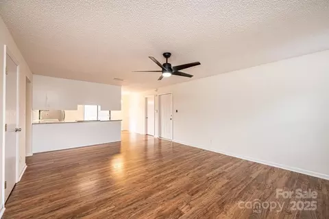 123 23rd Nw E St NW #E, Hickory, NC 28601 photo 10