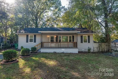 5431 Datha Ave, Charlotte, NC 28269