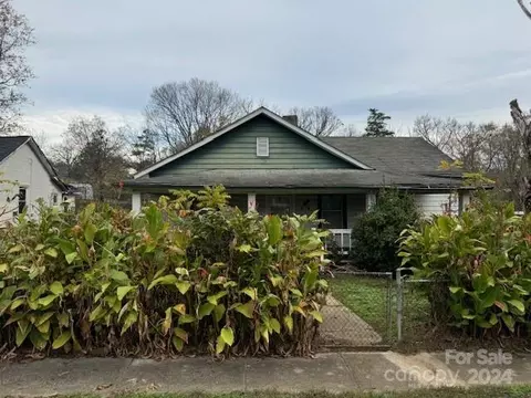 519 Elm Ave, Mount Holly, NC 28120