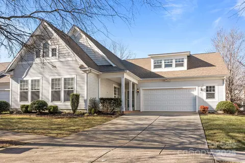 13401 Centennial Commons Pkwy, Huntersville, NC 28078