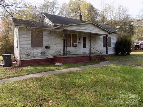 523 Hoyle St, Dallas, NC 28034