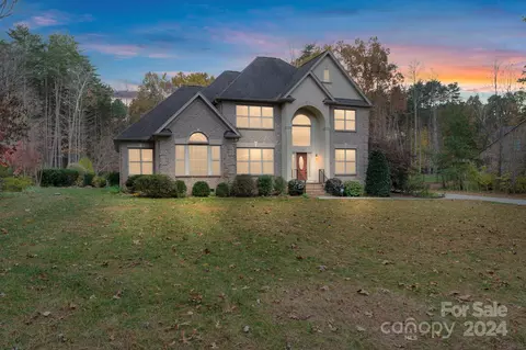 7381 Bay Cove Ct, Denver, NC 28037