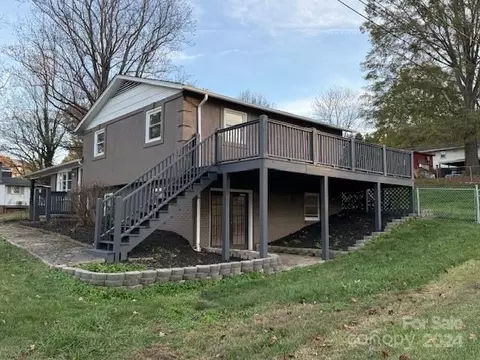 Exterior - 2549 Cedar Valley Dr, Conover, NC 28613 photo 4 of 4