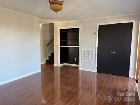 Living - 2549 Cedar Valley Dr, Conover, NC 28613 photo 3 of 4
