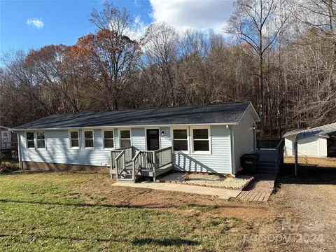 701 Firecrest Se St SE, Concord, NC 28025