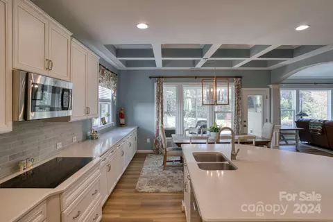 Kitchen - 348 Broadleaf Dr, Denver, NC 28037 photo 2 of 4
