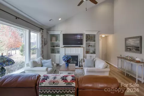 Living - 348 Broadleaf Dr, Denver, NC 28037 photo 2 of 2