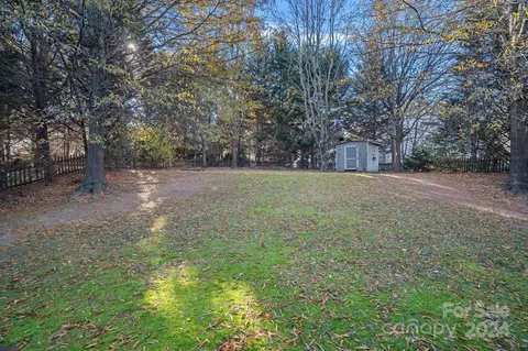 10232 Squires Way, Cornelius, NC 28031 photo 37