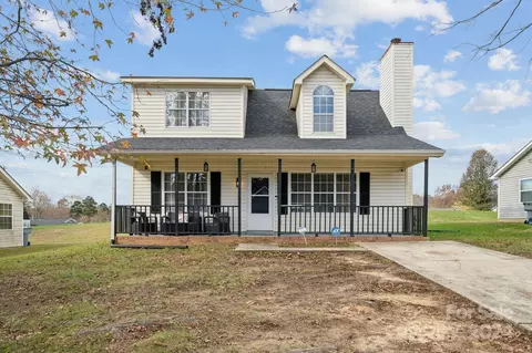 1324 Eagles Landing Dr, Charlotte, NC 28214