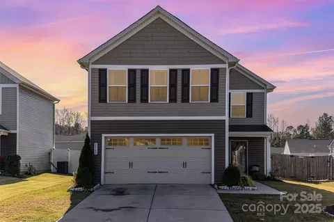 2562 Willow Pond Se Ln SE, Concord, NC 28025