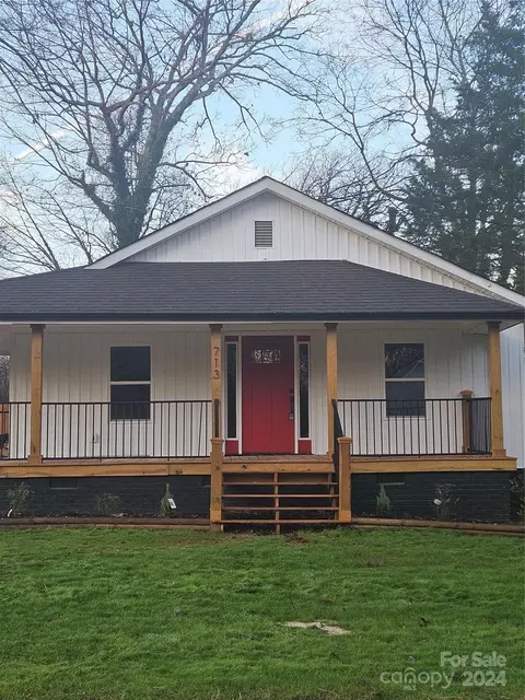 713 Broad St, Kannapolis, NC 28081