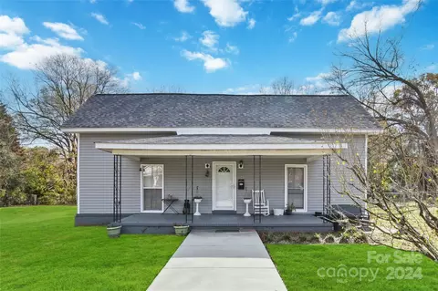 126 Charlotte St, York, SC 29745